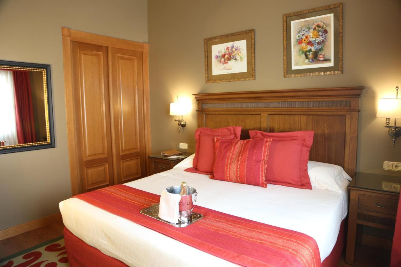 Gran Hotel Los Abetos Santiago de Compostela Ngoại thất bức ảnh
