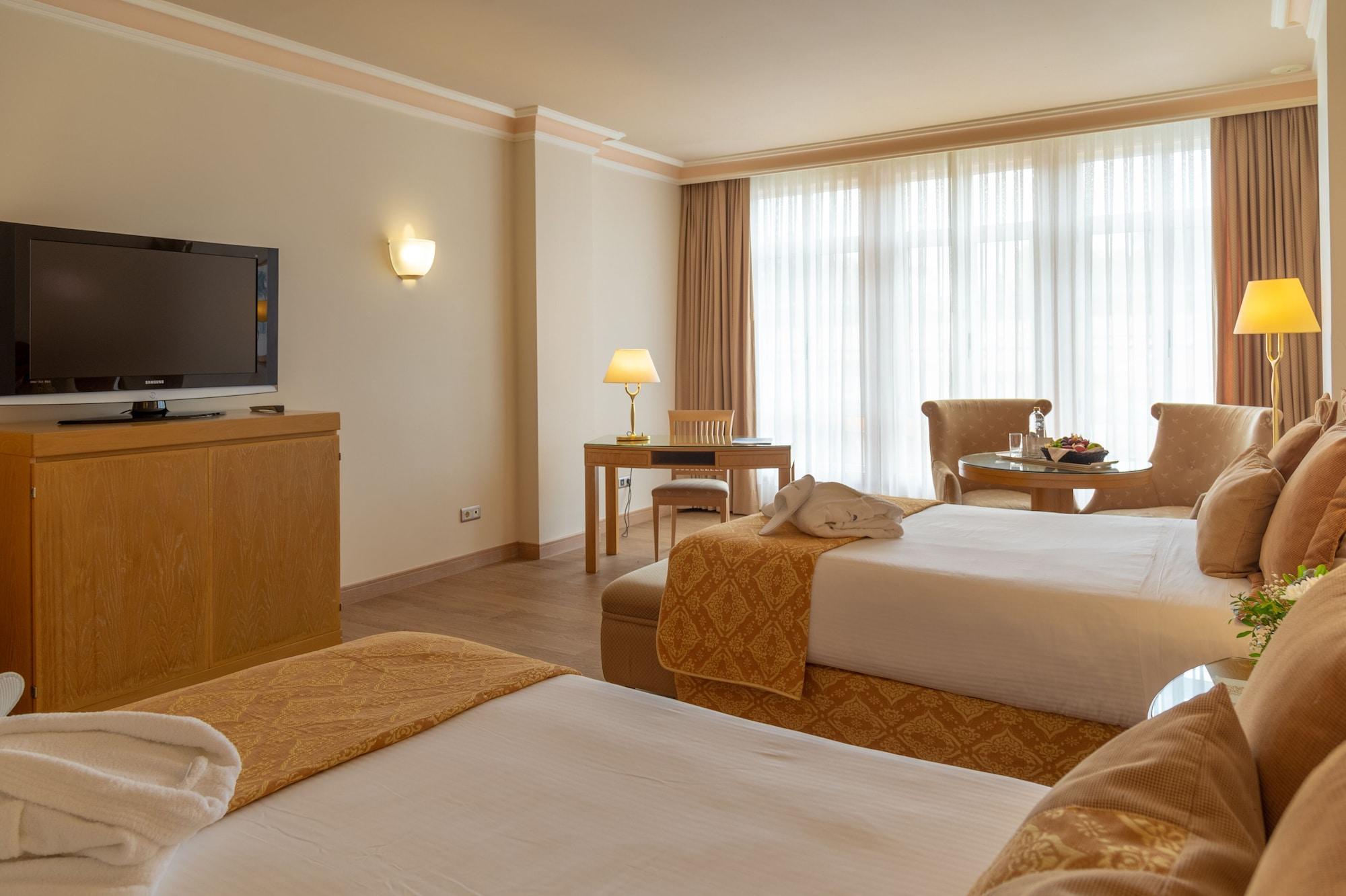 Gran Hotel Los Abetos Santiago de Compostela Ngoại thất bức ảnh