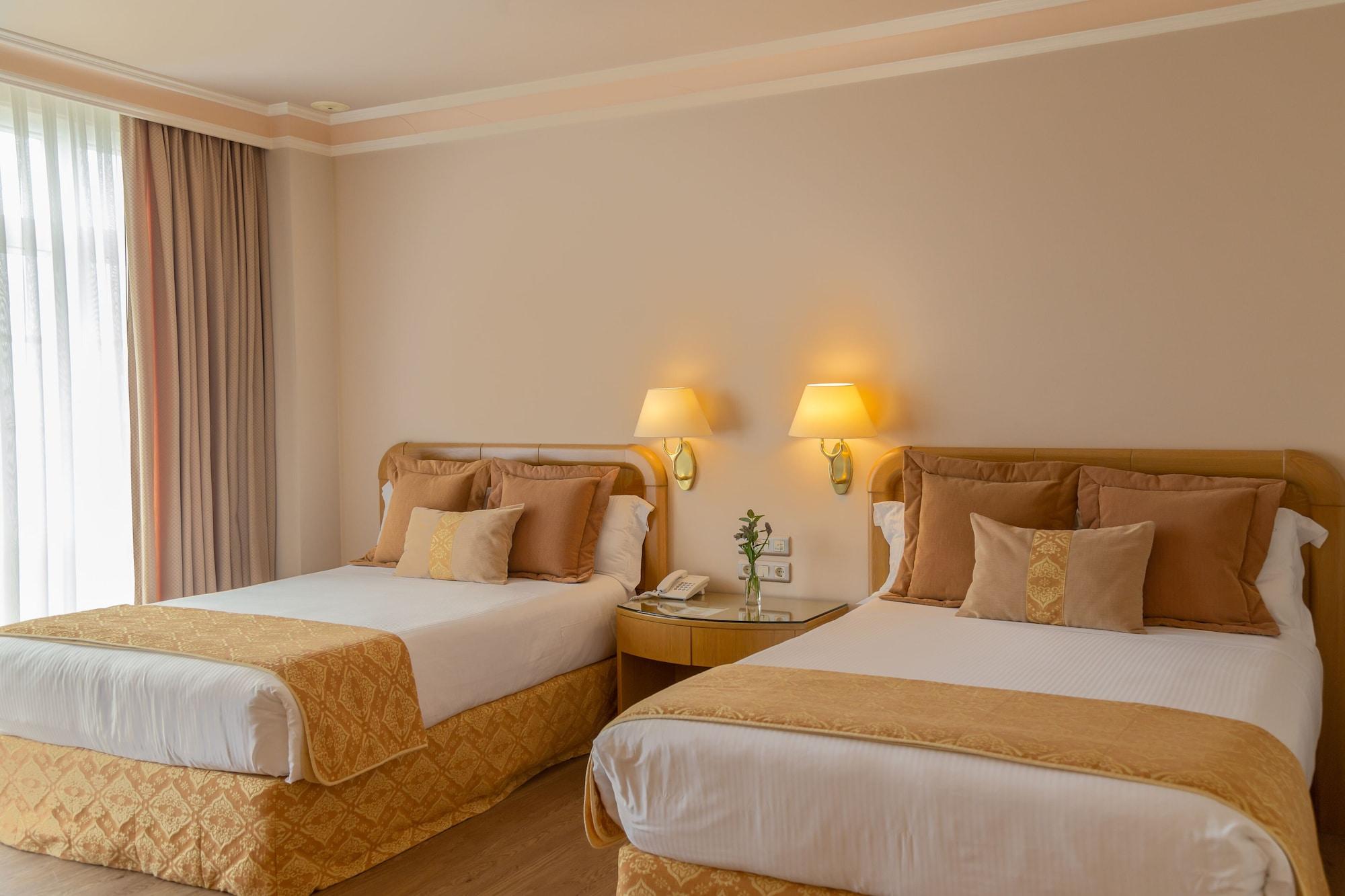 Gran Hotel Los Abetos Santiago de Compostela Ngoại thất bức ảnh
